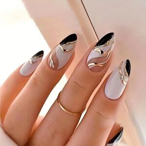 BRAND NEW Press-On Nails